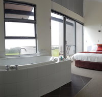 Cosy Corner Sea View Apartments - Stayed