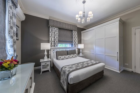 Grand Mercure Basildene Manor - Stayed 23