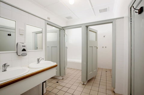 Captain Stirling Hotel - Stayed 10