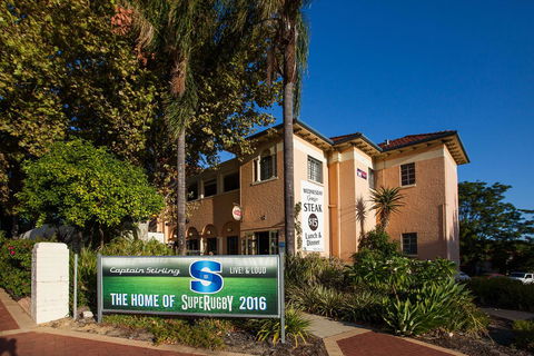 Captain Stirling Hotel - Stayed 4
