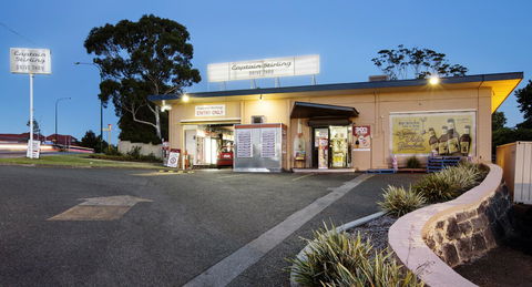 Captain Stirling Hotel - Stayed 18