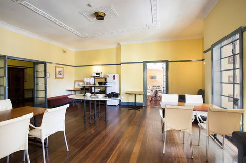 Captain Stirling Hotel - Stayed 13