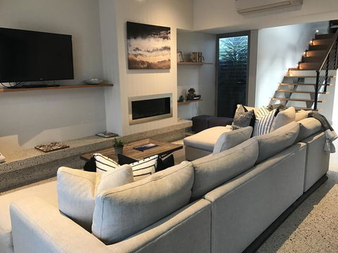 The Urban Beach House - Stayed 5