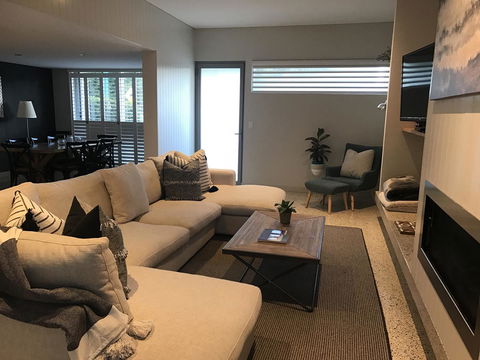 The Urban Beach House - Stayed 3