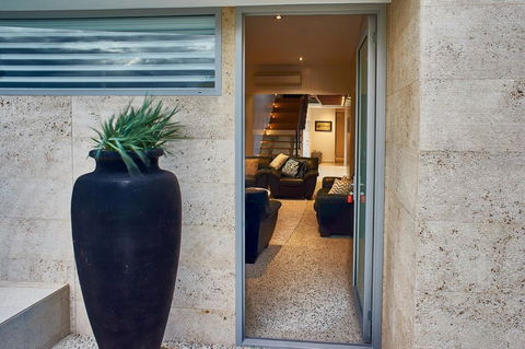 The Urban Beach House - Stayed 6