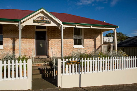 Spencer Cottage - Stayed 10
