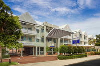 Book Como Accommodation Vacations Stayed Stayed