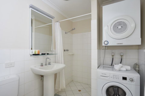 Broadwater Resort Como - Stays Accommodation 8