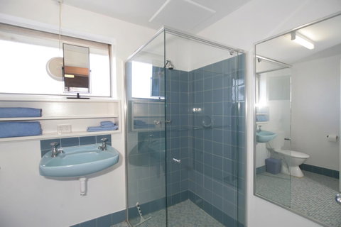 Summer Breeze - Holiday Or Business Apartment - Stayed 7