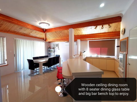 Cosy Easy Access Home Near Perth CBD And Fremantle - Stayed 11