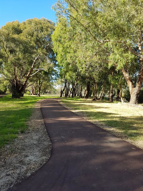 Jacaranda Hideaway Bed & Breakfast - Stays Accommodation 21