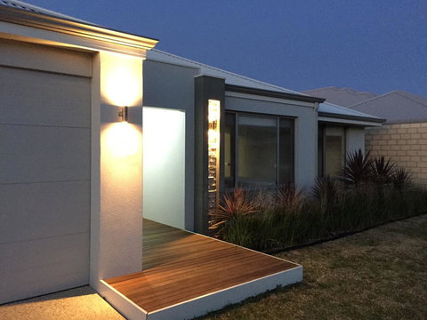 Rainbow Dream House - Stays Accommodation 26