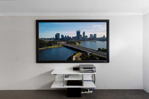 Rainbow Dream House - Stays Accommodation 4