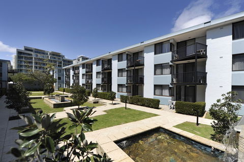 Lodestar Waterside Apartments - Stayed 14