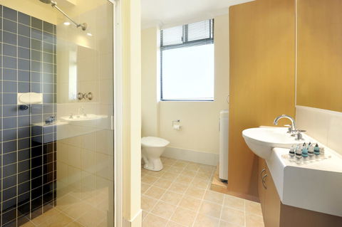 Lodestar Waterside Apartments - Stayed 38