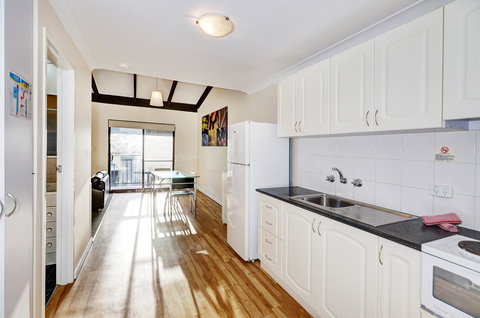 Seashore Memories - Sleeps 3 - Stays Accommodation 10