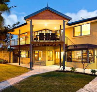 Mullaloo Beachfront Retreat - Stayed