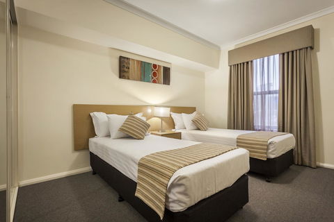 Best Western Northbridge Apartments - Stayed 25