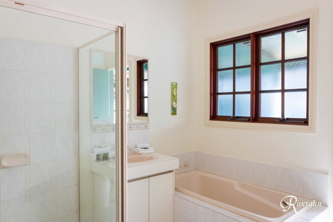 Riverglen Chalets - Stayed 20