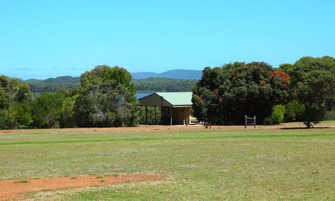 Riverside Retreat Chalets, Walpole - Stayed 13