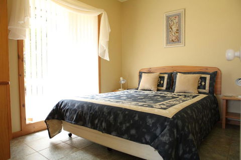 Riverside Retreat Chalets, Walpole - Stayed 7