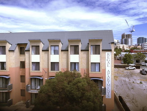 Regal Apartments - Stayed 2