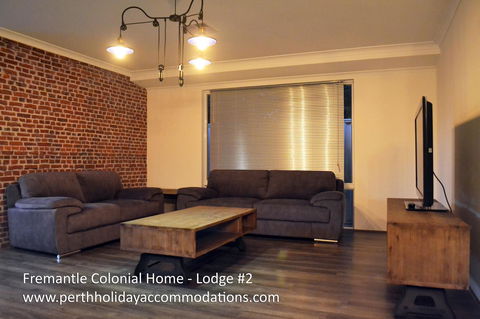 Fremantle Colonial Home - Stays Accommodation 5