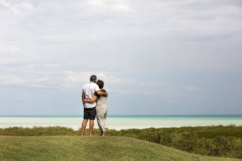 Moonlight Bay Suites - Stays Accommodation 9