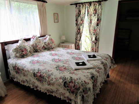 Treenbrook Cottages - Stayed 18