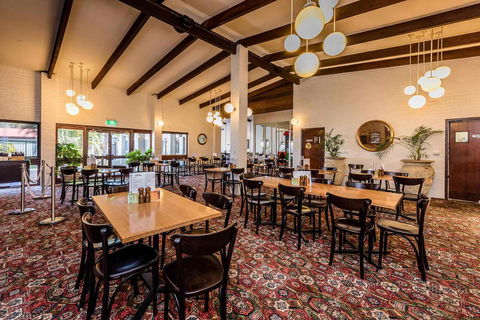 Nightcap At Wintersun Hotel - Stayed 24