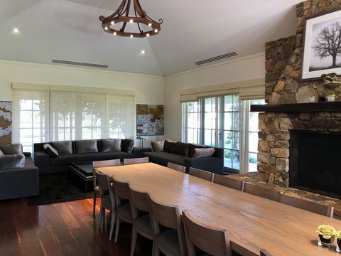 Caves Road Guest Houses - Stayed 12