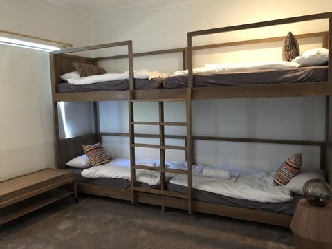 Caves Road Guest Houses - Stayed 20