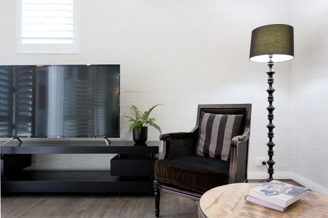 Stay Fresh - Fremantle CBD - Stays Accommodation 1