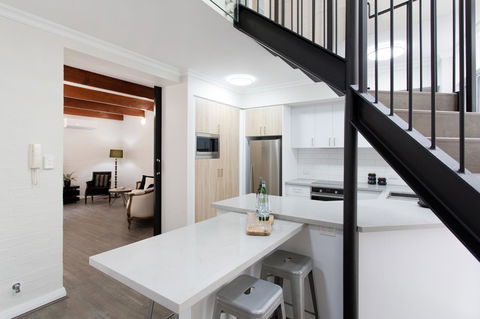 Stay Fresh - Fremantle CBD - Stays Accommodation 3