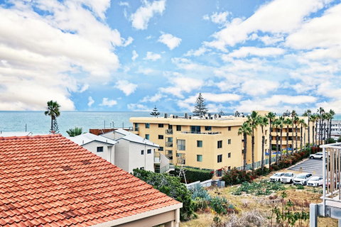 West Beach Lagoon 114 â€“ Ocean Views - Stayed 24