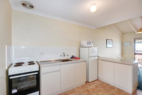 West Beach Lagoon 114 â€“ Ocean Views - Stayed 5