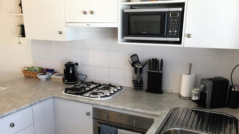 Applecross Village Apartment - Stays Accommodation 14