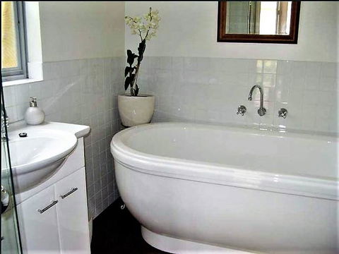 Fremantle Heritage Home For You To Enjoy! - Stays Accommodation 2