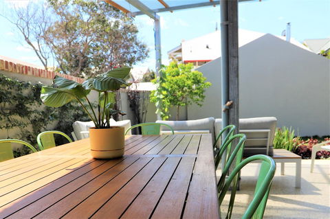 Fremantle Heritage Home For You To Enjoy! - Stays Accommodation 5