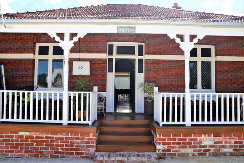Fremantle Heritage Home For You To Enjoy! - Stays Accommodation 16