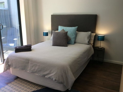 Como Retreat - Two Bedroom Villa - Stayed 7