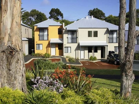 Leeuwin Apartments - Stayed 5