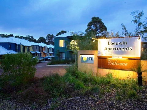 Leeuwin Apartments - Stayed 12