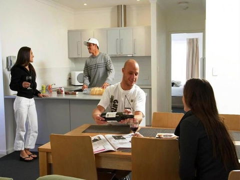 Leeuwin Apartments - Stayed 13