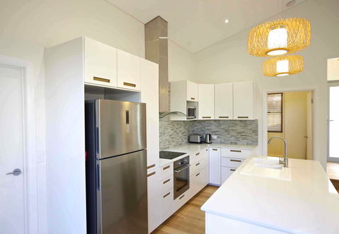 Sunny Blinco Street House - Stayed 5