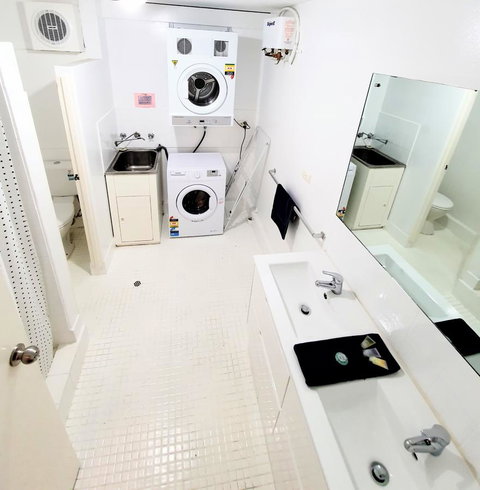 West Beach Lagoon 107 - Great Value - Stayed 9
