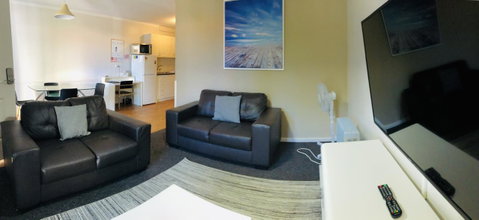 West Beach Lagoon 107 - Great Value - Stayed 5