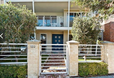 Fremantle Local Beach Studio - Stays Accommodation 1