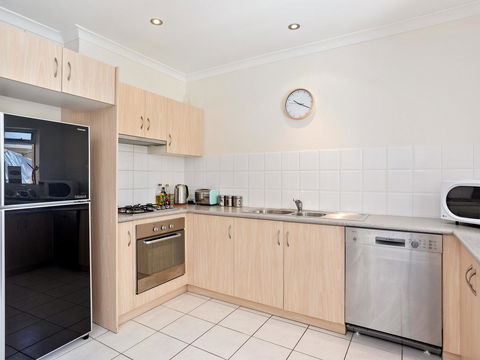 Cooper Street - Stays Accommodation 25