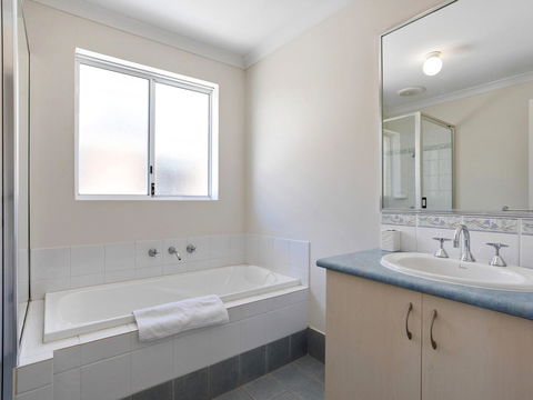 Cooper Street - Stays Accommodation 20